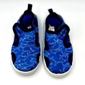 Tombik Shark Water Shoes / Sandals for Toddlers - Blue - size 6